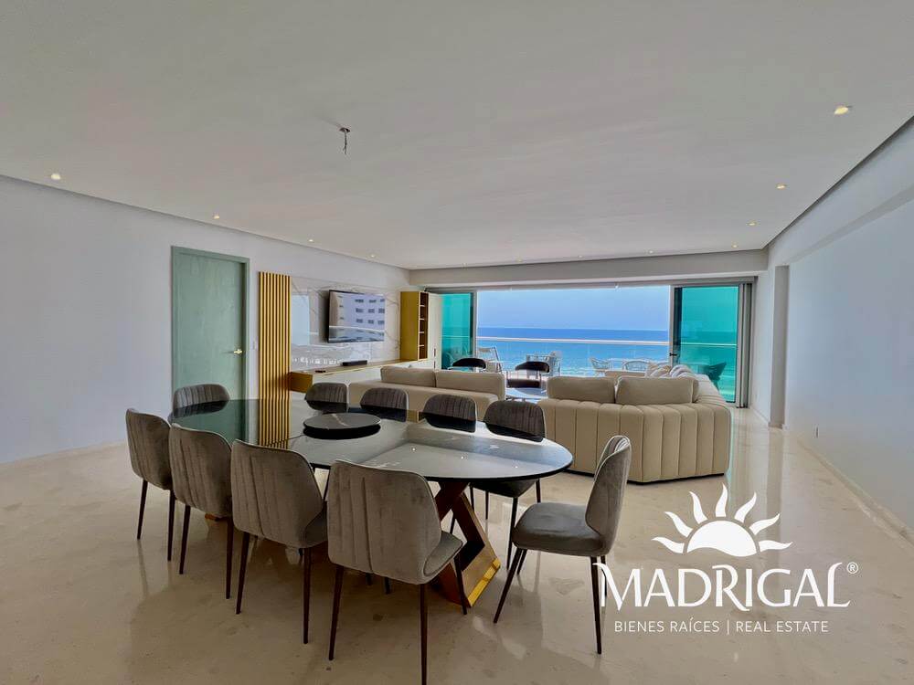Mare | Departamento en venta de cuatro recámaras en Playa Diamante Acapulco