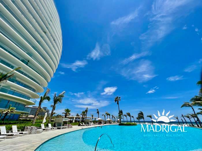 Mare | Departamento en venta de cuatro recámaras en Playa Diamante Acapulco