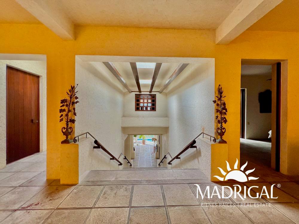 &&& Villa en venta en Guitarrón con vista a la Bahía y Acceso a la Playa