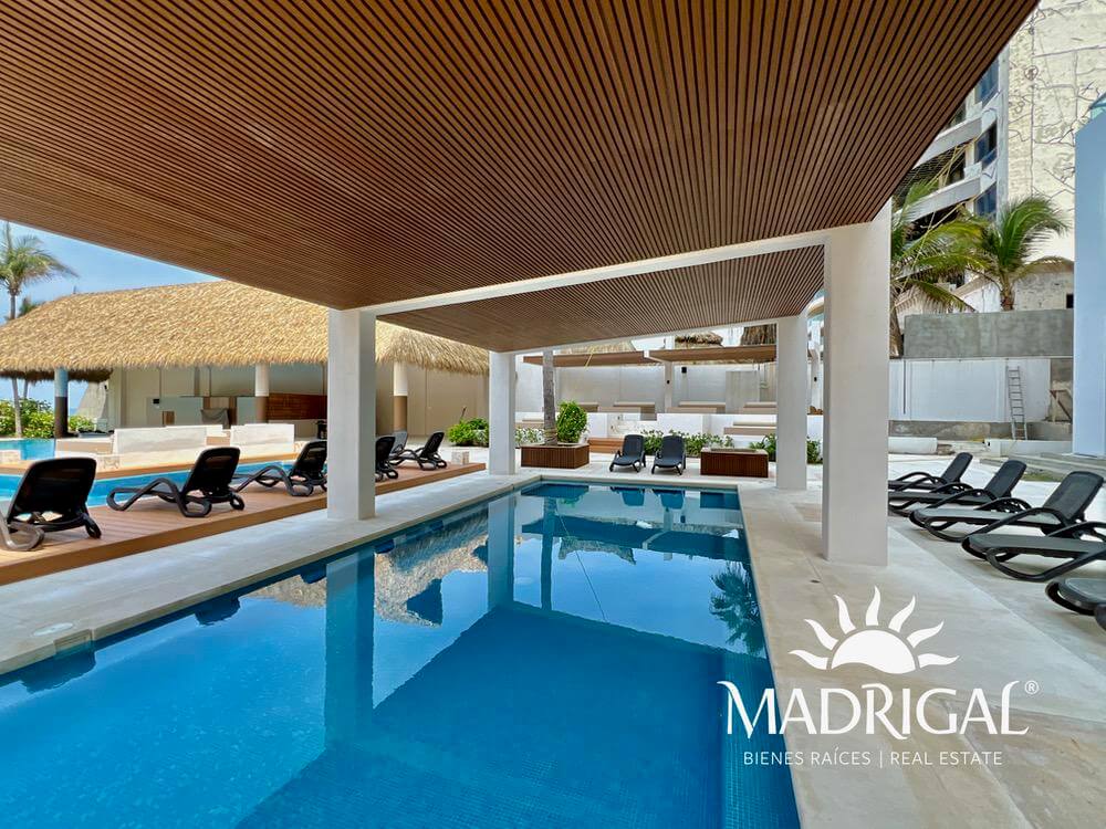 Aquarelle | Departamento en venta frenta a playa para su reconstrucción