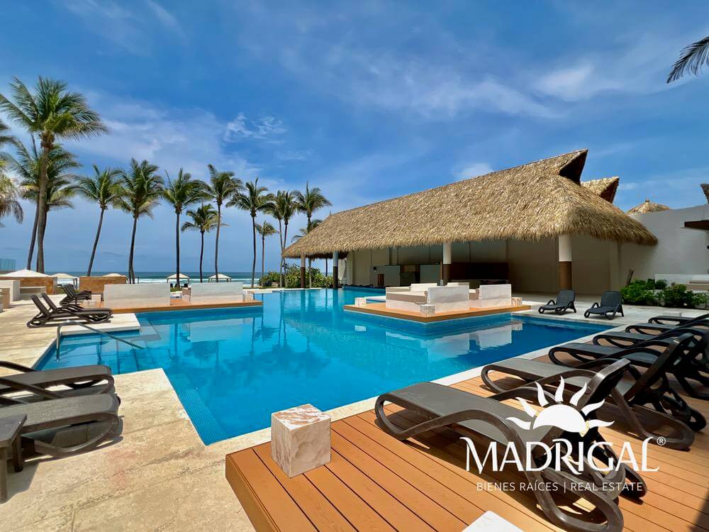 Aquarelle | Departamento en venta frenta a playa para su reconstrucción