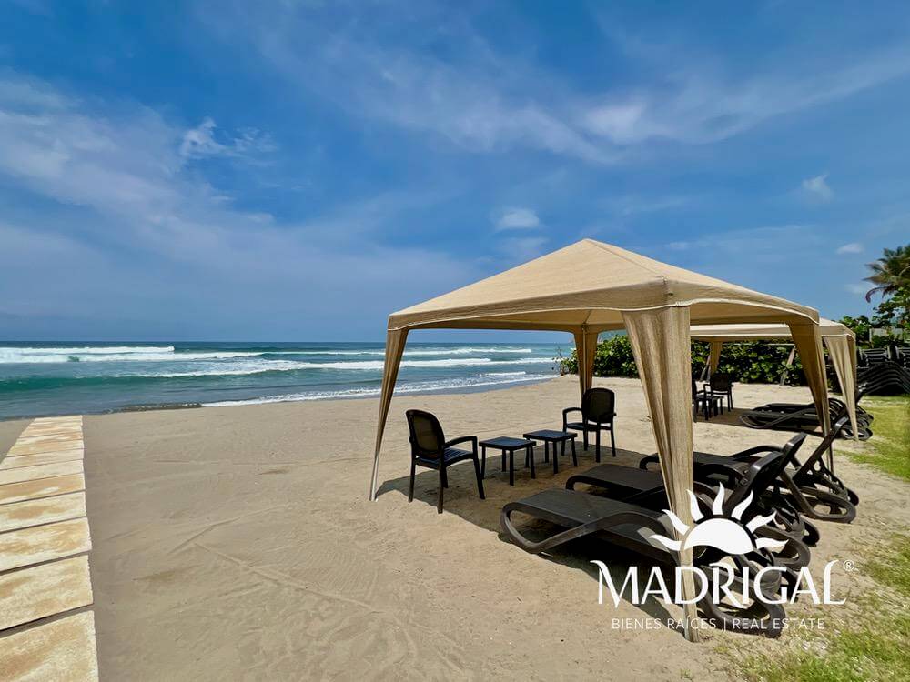Aquarelle | Departamento en venta frenta a playa para su reconstrucción