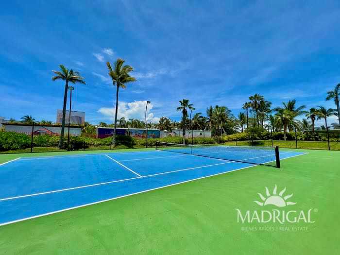 Mare | En venta departamento de tres recamaras frente al mar