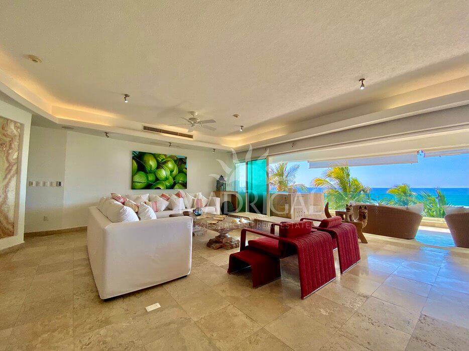 Dos Soles | Pent House frente a playa en renta mensual 