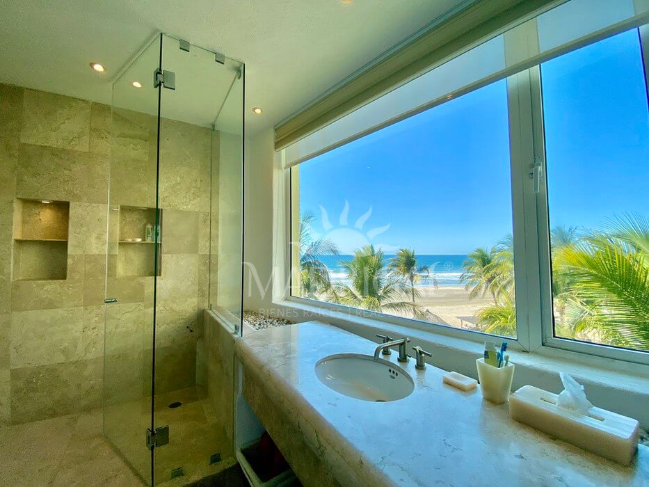 Dos Soles | Pent House frente a playa en renta mensual 