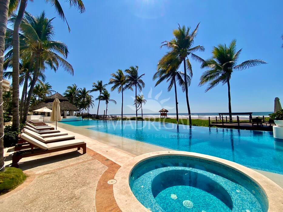 Dos Soles | Pent House frente a playa en renta mensual 