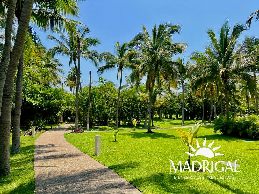 La Isla | Departamento en Venta en torre Hawaii de tres recamaras en nivel jardín
