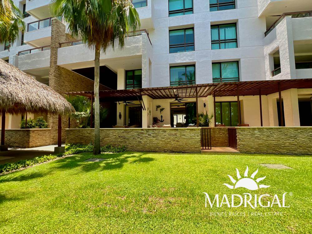 La Isla | Departamento en Venta en torre Hawaii de tres recamaras en nivel jardín