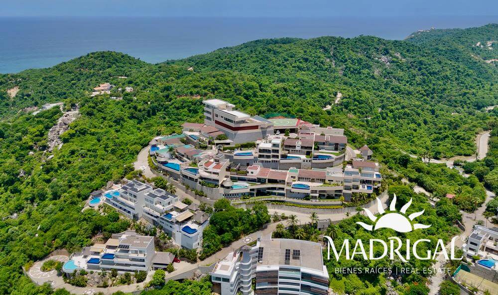 Cima Real | Casa en Venta para su reconstrucción en Real Diamante