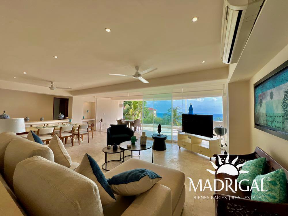 Departamento en venta en el condominio El Diamante Fraccionamiento Real Diamante en Acapulco
