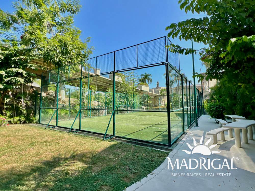 Departamento en venta en el condominio El Diamante Fraccionamiento Real Diamante en Acapulco