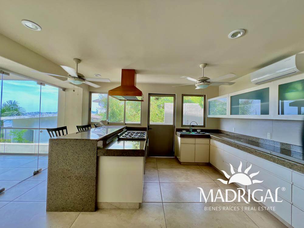 En las Brisas Sección La Concha Casa a la venta