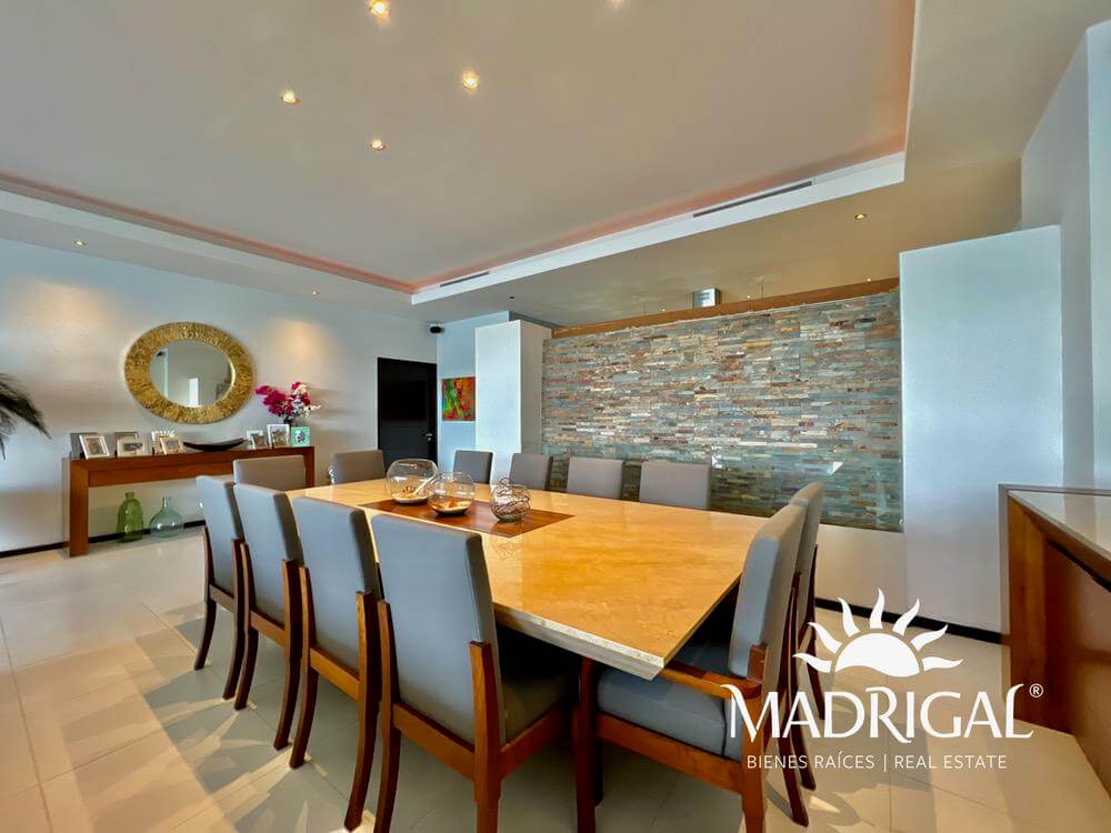 B PICHILINGUE Departamento en venta en Acapulco frente al mar