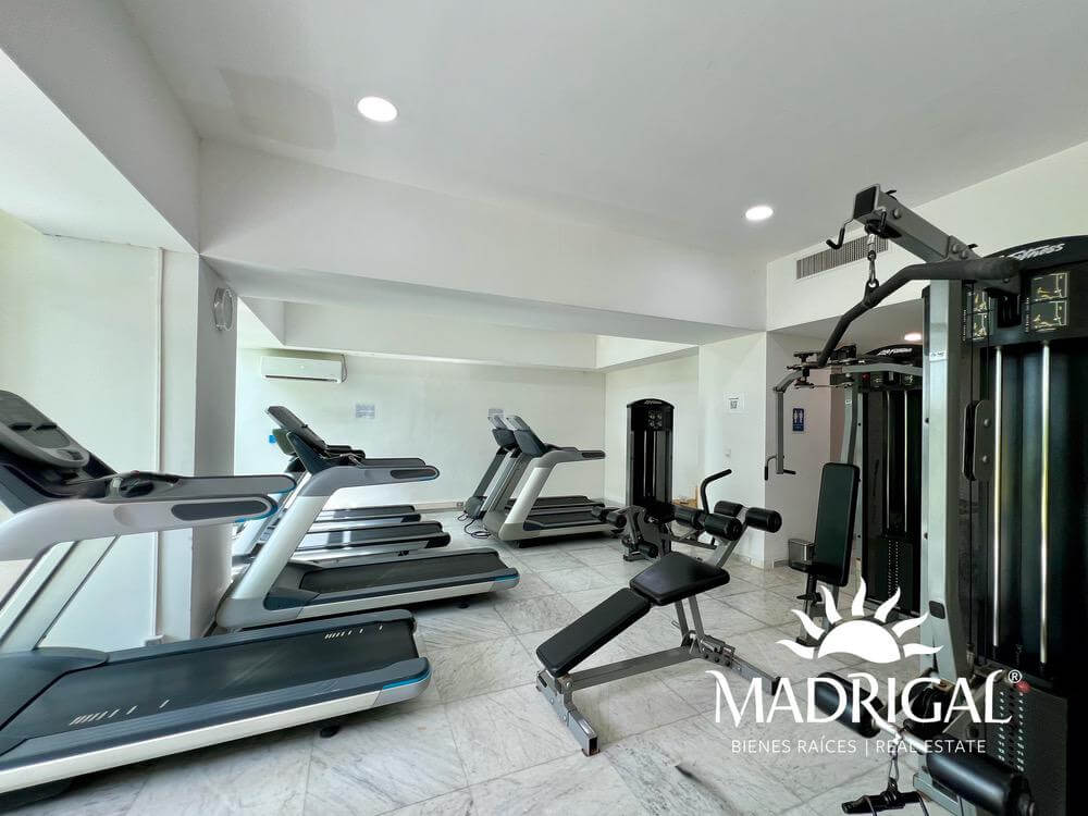 Costa Ventura| Departamento en venta frente a playa de cuatro recámaras  